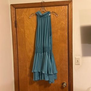 Super cute halter date night dress size L, Venus